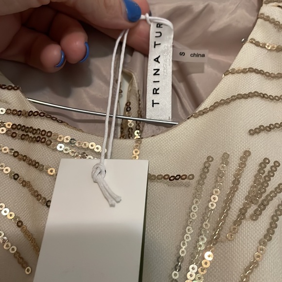 Trina Turk star sequin top.  Winter white. Gold sequins - Picture 3 of 5
